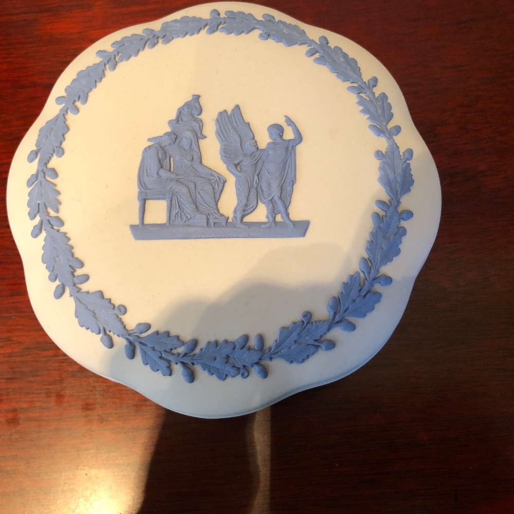 Wedgewood White and Blue trinket or candy box